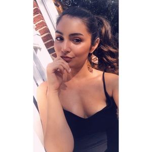 Meet your Posher, Theresa